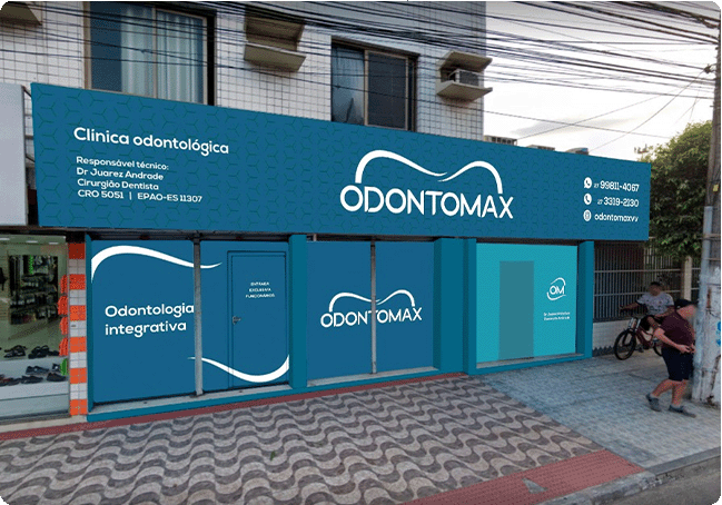 Consultorio Dental Málaga - Fachada moderna